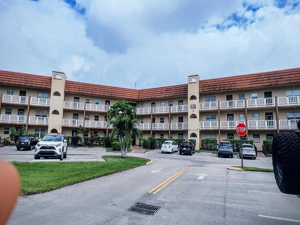 1st image of 8901 Sunrise Lakes Boulevard #307