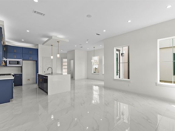 4th image of 2936 El Fenice Ln