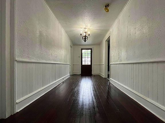 5th image of 411 7th St S