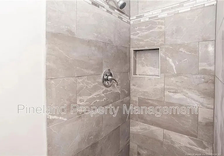 2012 Lakemeadow Dr — Photo 26