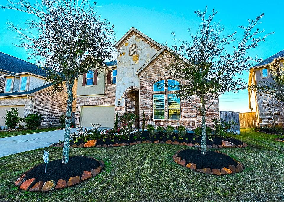 WELCOME HOME