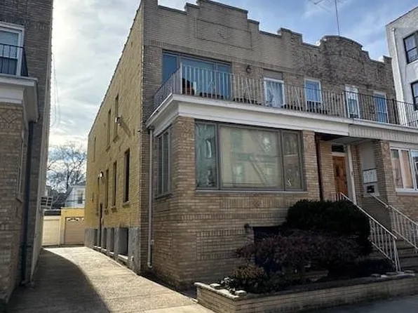 316 84th St, Brooklyn, NY 11209