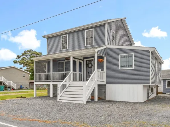 7210 Bunting Rd, Chincoteague, VA 23336