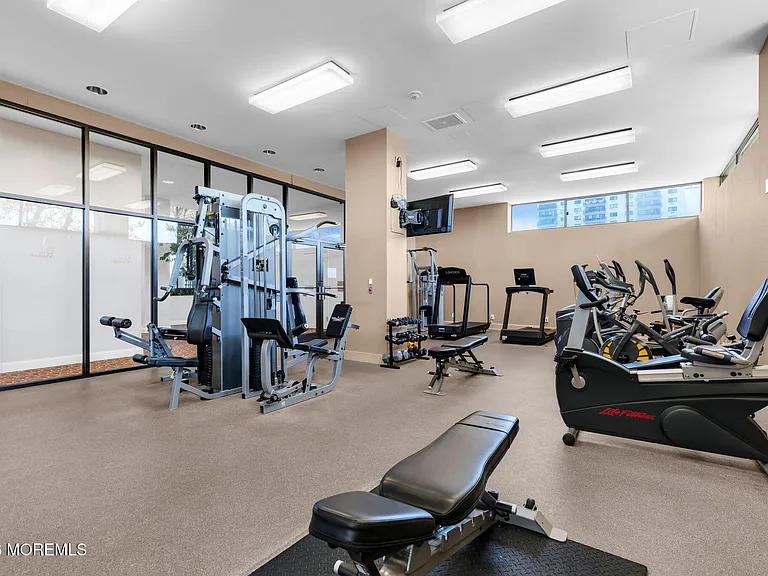 55 Ocean Ave #3L — Photo 40