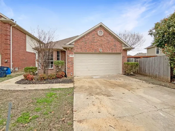 6954 Teal Dr, Fort Worth, TX 76137