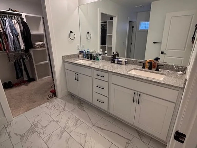 2608 Paige Ln — Photo 14