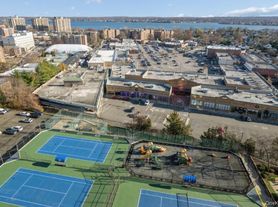 13324 Blossom Ave, Flushing, NY