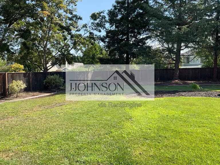 2408 Victor Ct — Photo 30