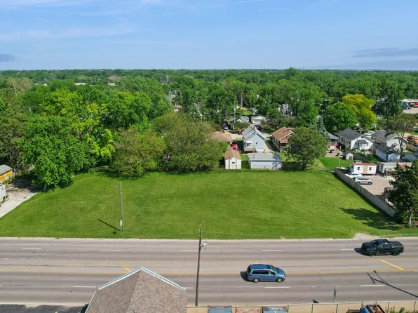 920 S Lake St, Aurora, IL 60506