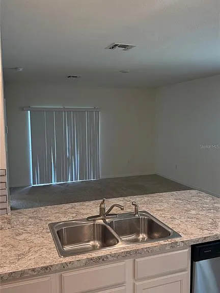 729 Brooklet Dr — Photo 7