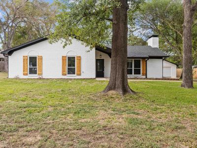 700 Sweetgum Ln, Lindale, TX, 75771