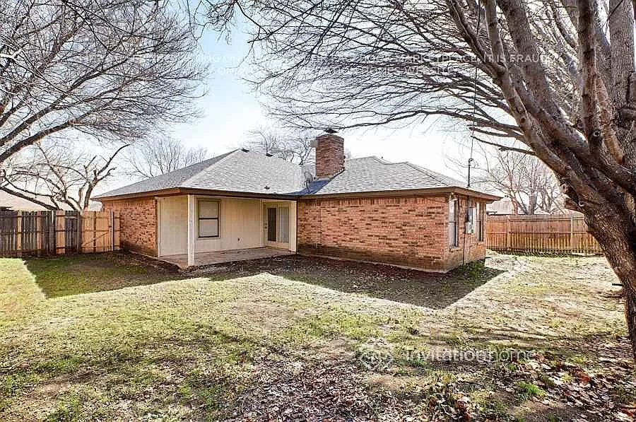 6212 Berlinetta Dr Arlington, TX 76001 — Photo 4