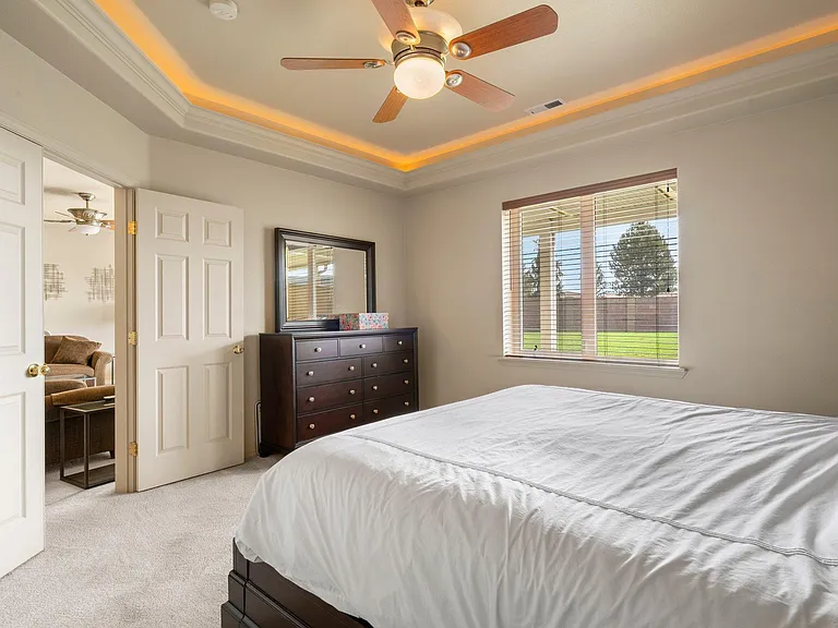 6005 Mia Ln — Photo 31