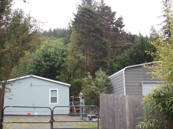 740 N Deerlane Loop, Otis, OR 97368