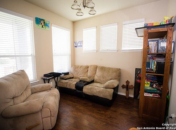 2nd image of 11232 Malkin Pl