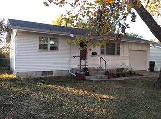 1604 Spruceway St, Abilene, KS 67410