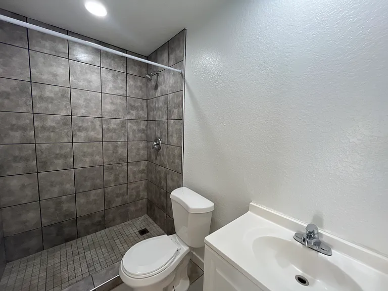 28880 Landau Blvd #3 — Photo 14