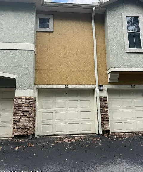 8539 Gate Pkwy #1735 — Photo 3