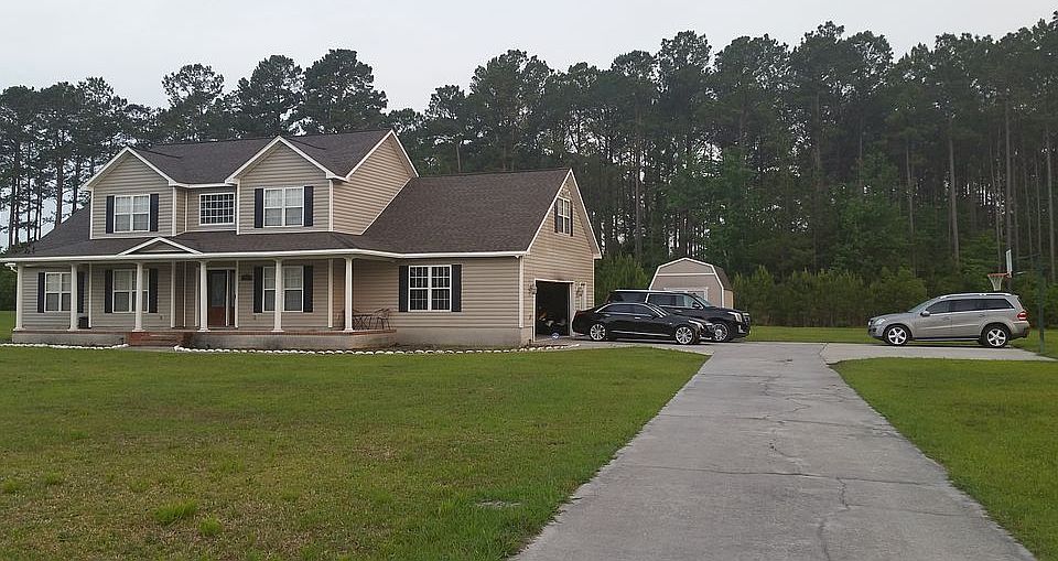 2nd image of 115 Plantation Dr