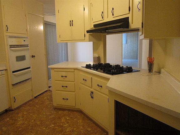 4th image of 525 W El Norte Pkwy Spc 146
