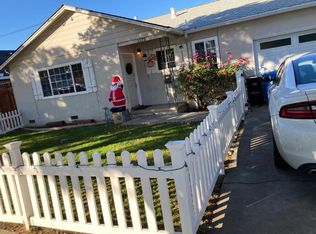 3575 Bay Rd, Redwood City, CA 94063