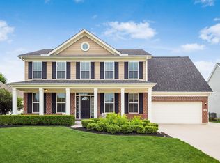 2703 Loris Way, Grove City, OH 43123