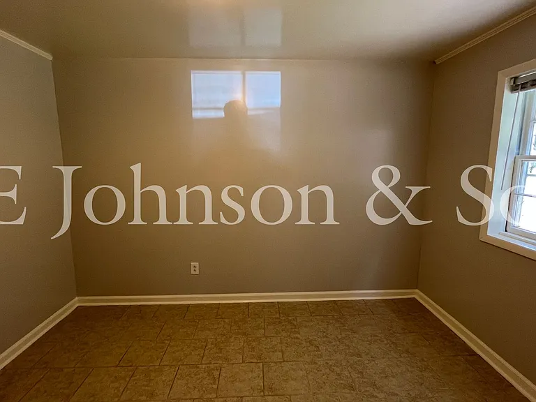 5020 Reidsville Rd #12 — Photo 8