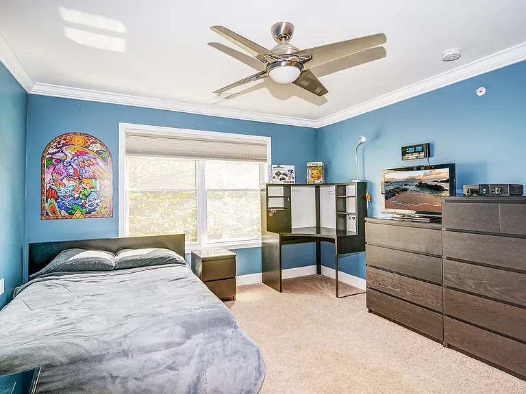 2102 Freeman Way #2102 — Photo 18