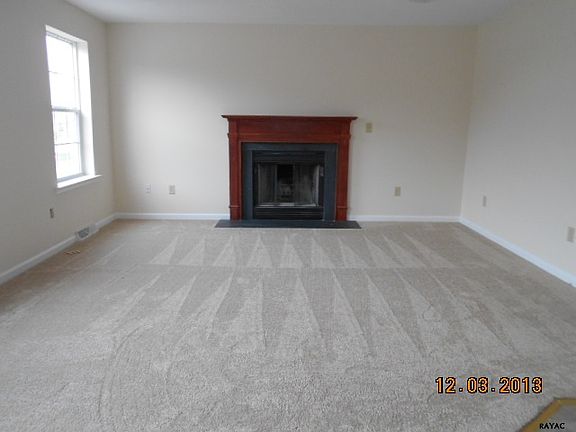 3rd image of 20 Barley Cir