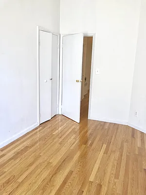 Rented by PennApts | media 6