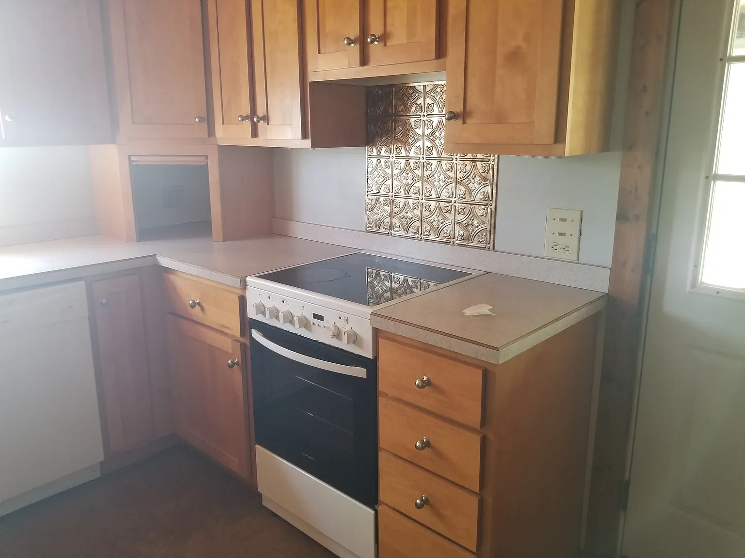 1 bed, 1400 sqft, $2,100 — Photo 4