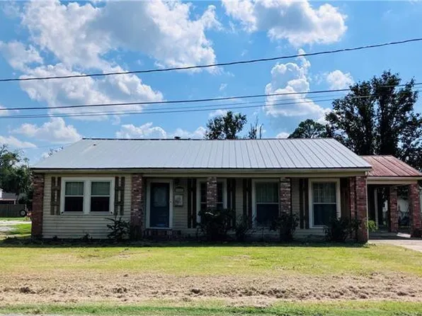 120 E Barbin St, Marksville, LA 71351