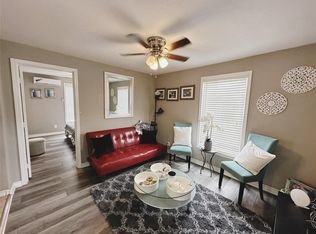 5605 Robertson St, Houston, TX 77009