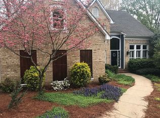 5210 Hillingdon Rd, Charlotte, NC 28226