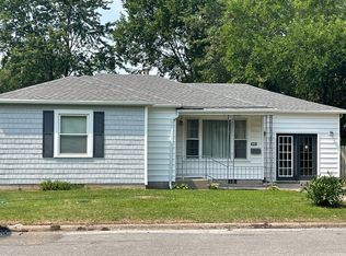 428 George St, Herrin, IL 62948