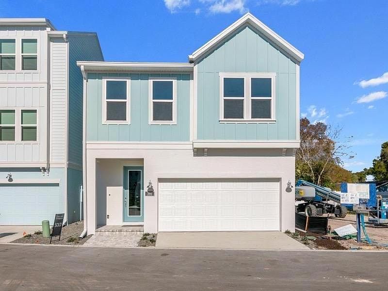 1st image of 391 Wingfield Dr