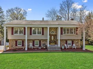 174 Franklin Ave, Oakland, NJ 07436