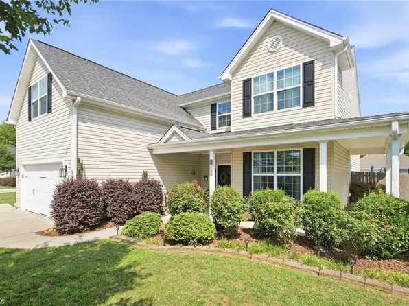 2311 Primrose Ct, Elon, NC 27244