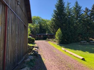 542 Buck River Rd, Thornhurst, PA 18424