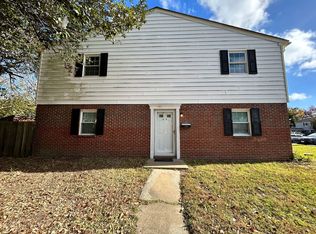 101 Tyburn Ct, Hampton, VA 23669
