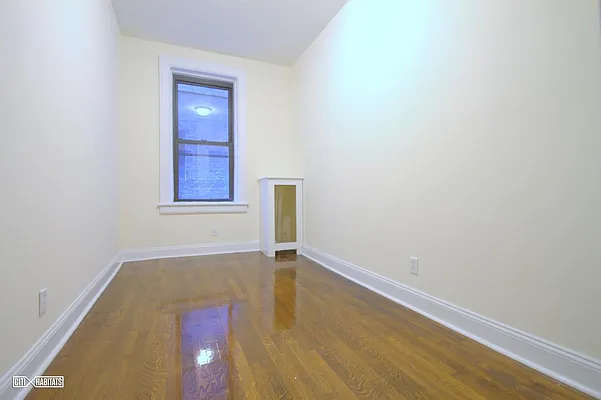 Rented by Citi Habitats | media 16