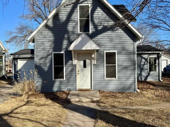 107 E 7th St, Stromsburg, NE 68666