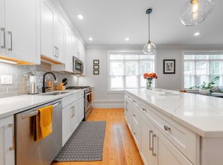 315 College Farm Rd #1, Waltham, MA 02451