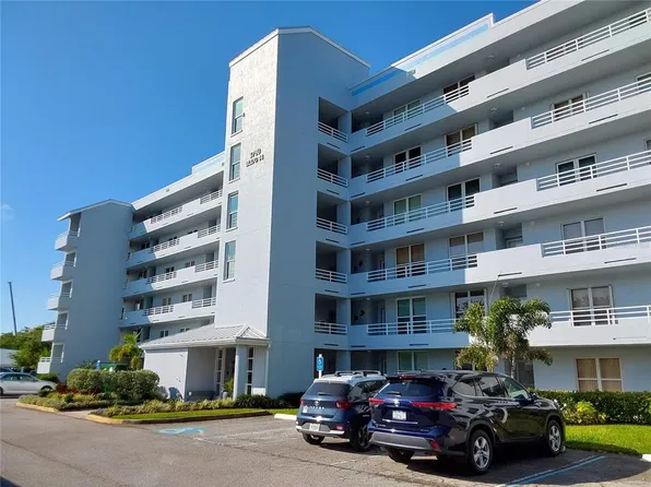 3780 Pinebrook Cir APT 102, Bradenton, FL 34209