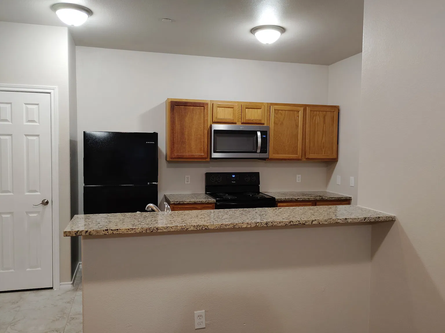3 bed, 1380 sqft, $1,500 — Photo 2