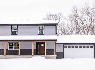 51249 Courtyard Ln, Elkhart, IN