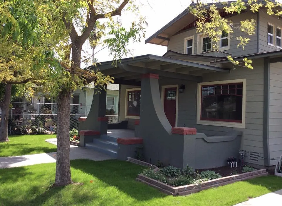 House Exterior - 801 N Safford Ave