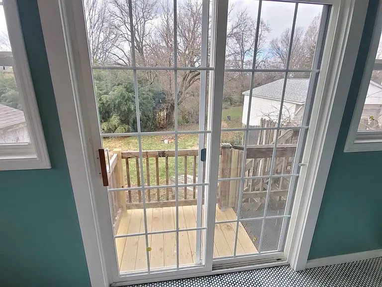5717 Colerain Ave — Photo 5