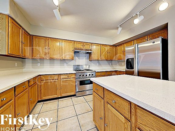 5th image of 7323 E Navarro Ave