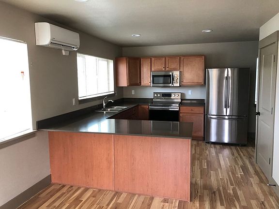 2nd image of 150 E 15th Ave #1